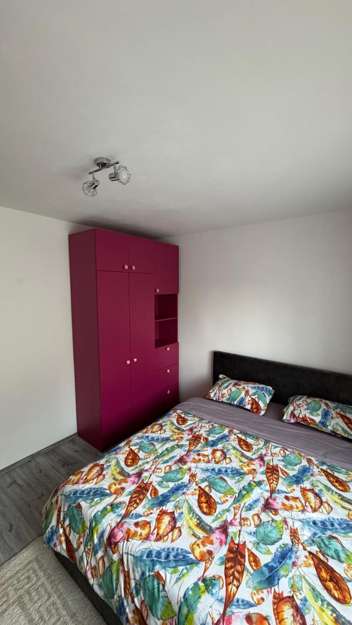 Apartament Cozy Dragasani Екстериор снимка