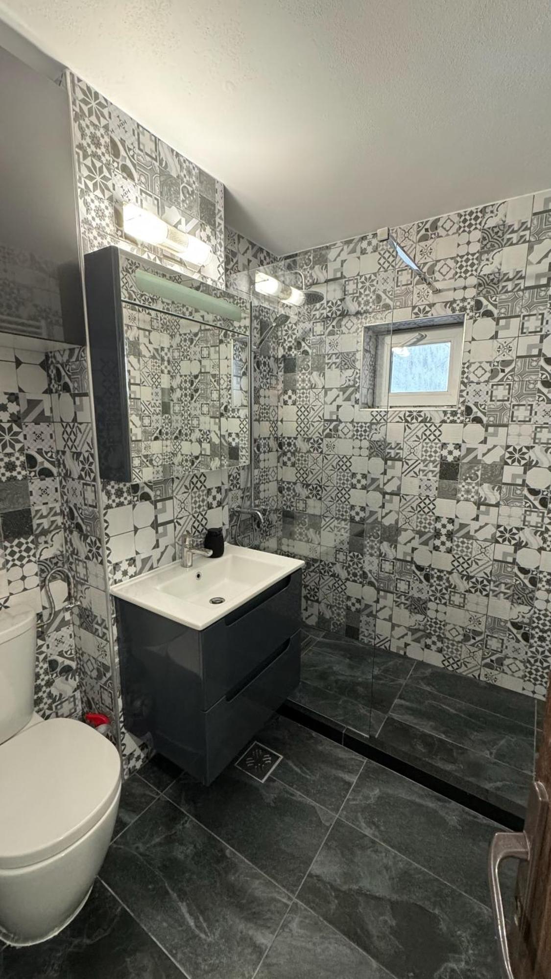Apartament Cozy Dragasani Екстериор снимка