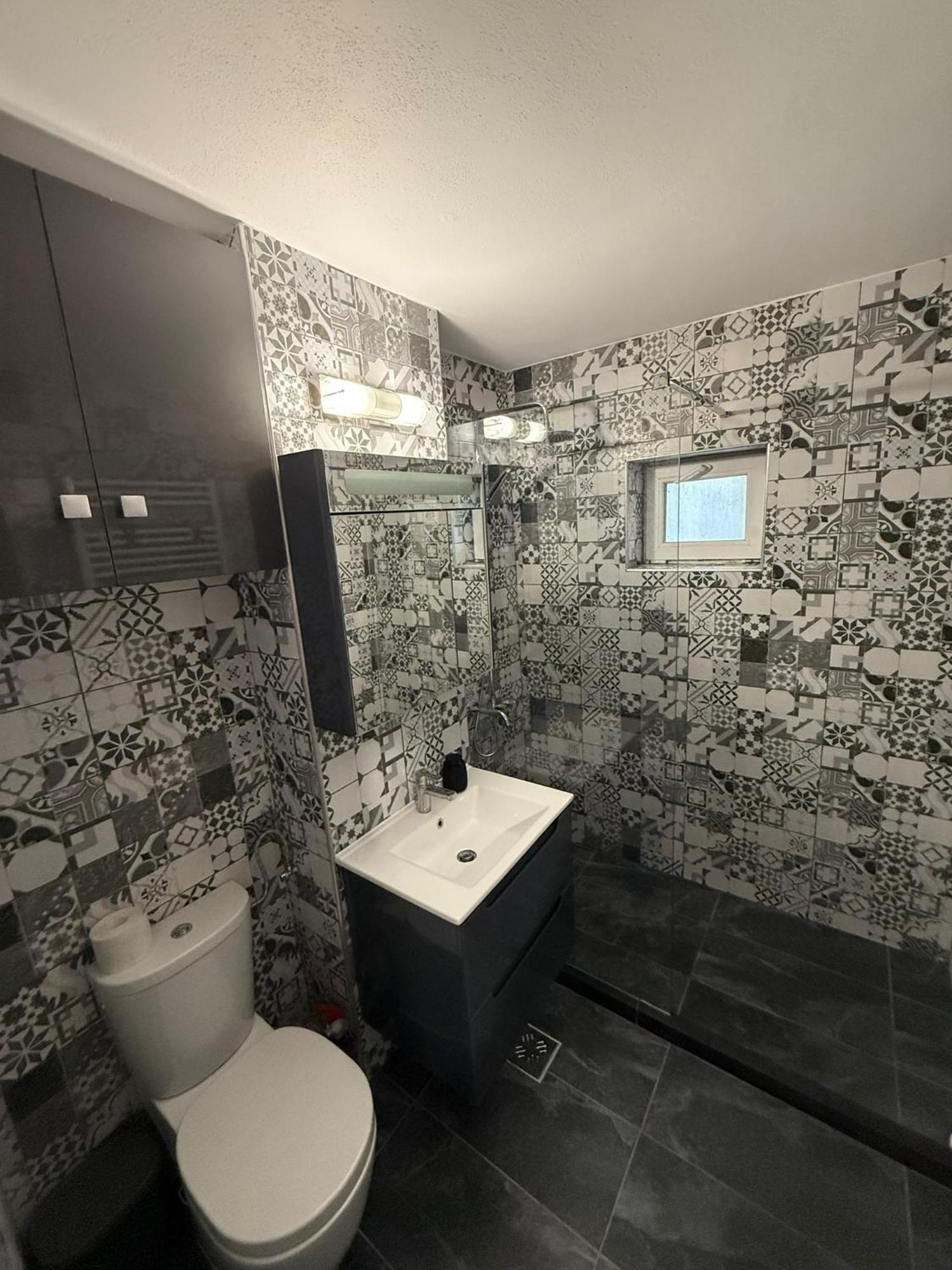 Apartament Cozy Dragasani Екстериор снимка