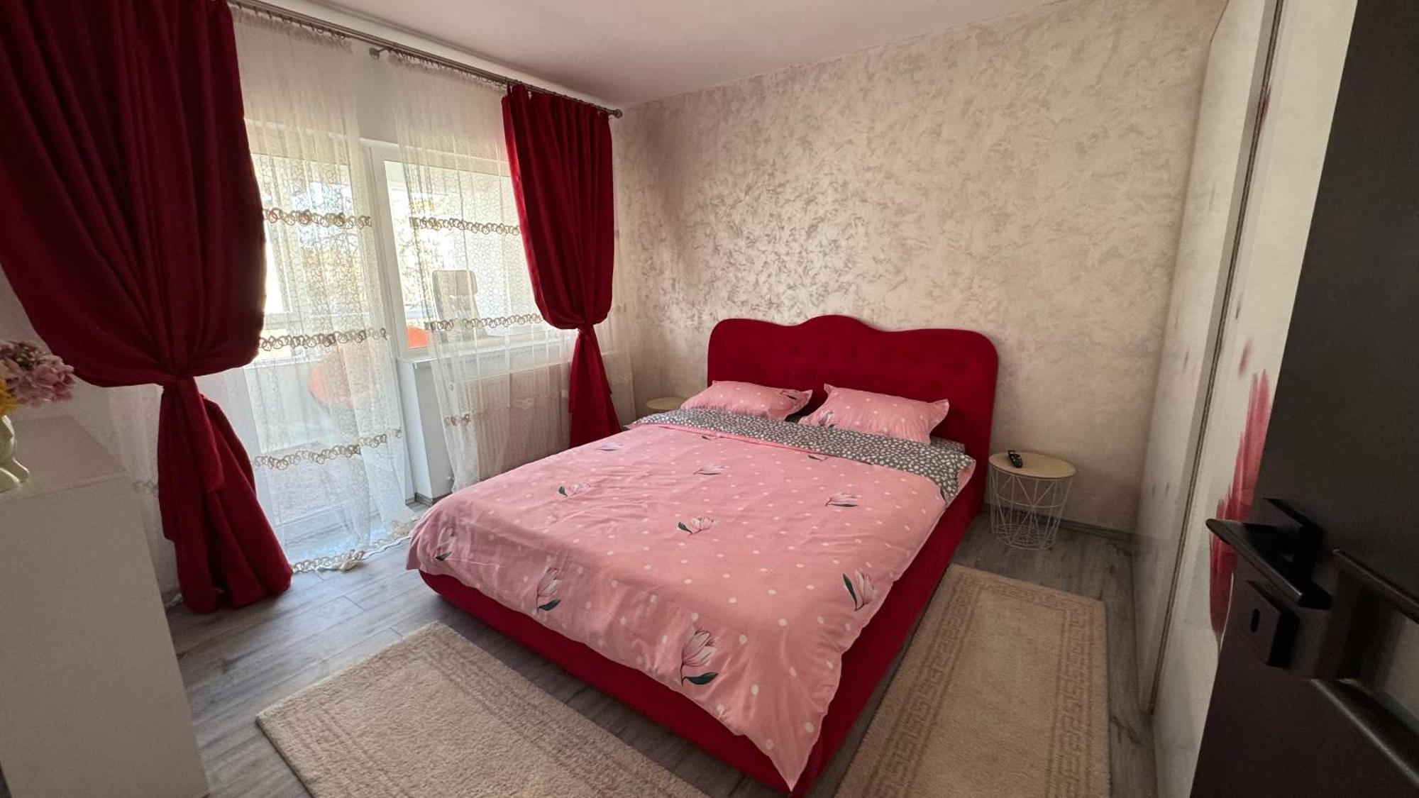 Apartament Cozy Dragasani Екстериор снимка
